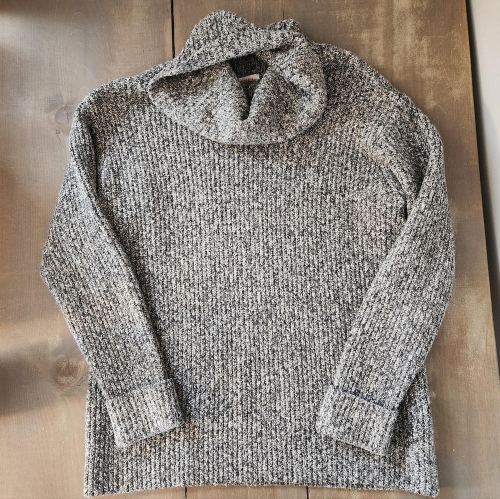 Joe Fresh Cowl Neck Cable Knit Sweater – Size Medium